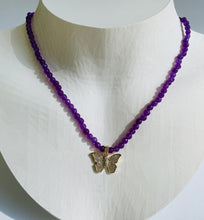 Load image into Gallery viewer, Jade and Gold Filled Butterfly Necklace N53

