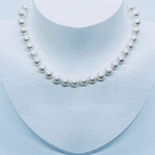 Load image into Gallery viewer, Classic 16” White Pearl Necklace N52

